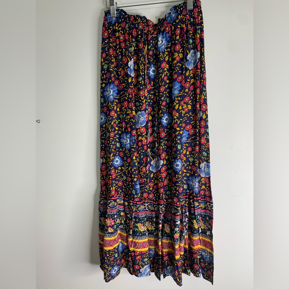 Boho flower maxi skirt. NWOT. Black with red and blue flower print
